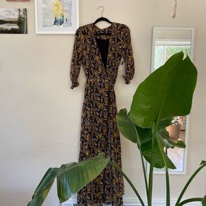 NEW Lulu’s maxi wrap dress size S